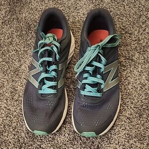 New Balance Women's Athletic  Shoes - Black and Teal